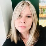 Brooke Sexton - @arealhallmarkmovietown - Instagram