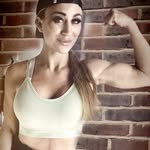 Brooke Shepherd - @fit_style_momma - Instagram