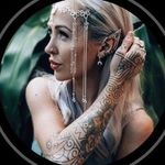 Brooke star weaver - @motthtothemoon - Instagram