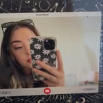 Bee - @brooklyn_mccabe - Instagram