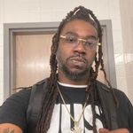 Warren Brooks - @warren.brooks.3572 - Instagram