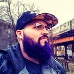 Bruce Burns - @wuvein - Instagram