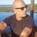 Bruce Willis fan-page - Facebook