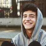 Bruce Herbelin-Earle Fan - @bruceherbelinearle.fan - Instagram