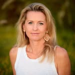 Tina Bruce ~ AUTHOR AND GLOBAL BREATHWORK AND RETREAT LEADER 🌏 - @tinabrucesoul - Instagram