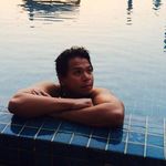 Bruce Low - @bruce.low.71 - Instagram