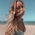 Bruna Rezende - @_bruna_rezende - Instagram