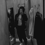 Bruno Evans - @pradzbe - Instagram