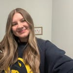 bry rose smith - @brys.reads - Instagram