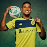 Bryan Acosta - @bryanacosta821 - Instagram