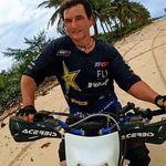 Bryan Bee - @bryan_bee77 - Instagram