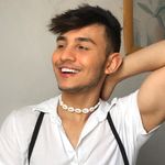 @bryangoms - Instagram