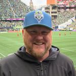 Bryan Hansen - @travelingtrashman - Instagram