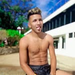 @bryanmusica8 - Instagram