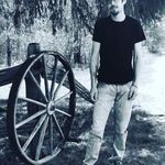 Bryan Snow - @bryan.snow.587 - Instagram