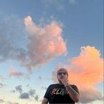 Bryan Solis - @breezysolis - Instagram