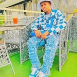 Bryant lewis - @bryantlewis781 - Instagram