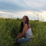 Bryn Davis - @bryn_elizabeth25 - Instagram