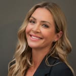 Brynn Bailey - @brynn.hawaiirealestate - Instagram