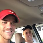 Bryon Davis - @bryondavis31 - Instagram
