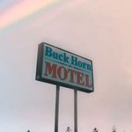 @buckhornmotel - Instagram