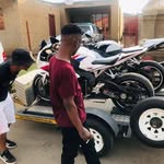 Xolani Mthembu - @buckshort_ - Instagram