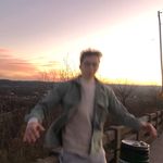 Cade Evans - @shvvtter - Instagram