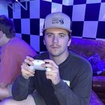 Cade McDowell - @larry_birdhouse - Instagram