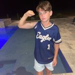 cade - @cadesearss - Instagram