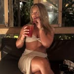 Caitlin Farrell - @caitlinfarrellxx - Instagram