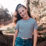 Caitlin Barnard - @caitlinbd12 - Instagram