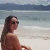 Caitlin Barnard - @caitybeebee - TikTok