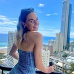 Caitlin 🥂 - @caitlinboonstra - Instagram
