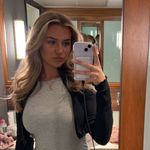 Caitlin Daniel - @caitlindanielx - Instagram