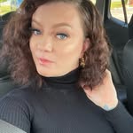 Caitlin Dennis - @royalher - Instagram