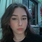Caitlin Bloomfield - @caitlin.field05 - Instagram