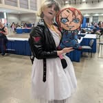 Caitlin House - @calicocutie.cosplay - Instagram