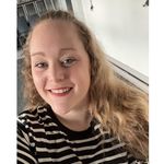 Caitlin Mills - @caitlin.mills_xx - Instagram