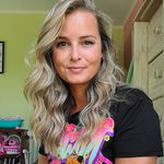@caitlin_ness - Instagram