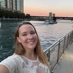 Caitlin Otte - @endlesssummer.yoga - Instagram
