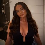 @_caitlinsands - Instagram