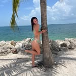 Caitlin Oosthuizen - @caitlinskyeoosthuizen - Instagram