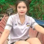 Caitlin Small - @kiinaang - Instagram