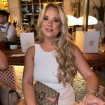 Caitlin - @caitlinsmithson - Instagram