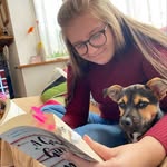Caitlin - @caitlinsyearinbooks - Instagram