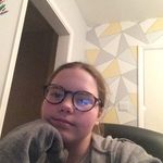 Caitlin Tucker - @my_phone_broke_its_caitlin - Instagram
