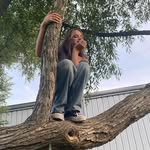 Caitlyn Becker - @caitlynbecker1313 - Instagram