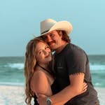 Caitlyn Blunt - @caitlyndanielle03 - Instagram