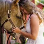 Caitlyn Fox - Facebook