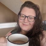 Caitlin Kramer - @nursemommapaints - Instagram
